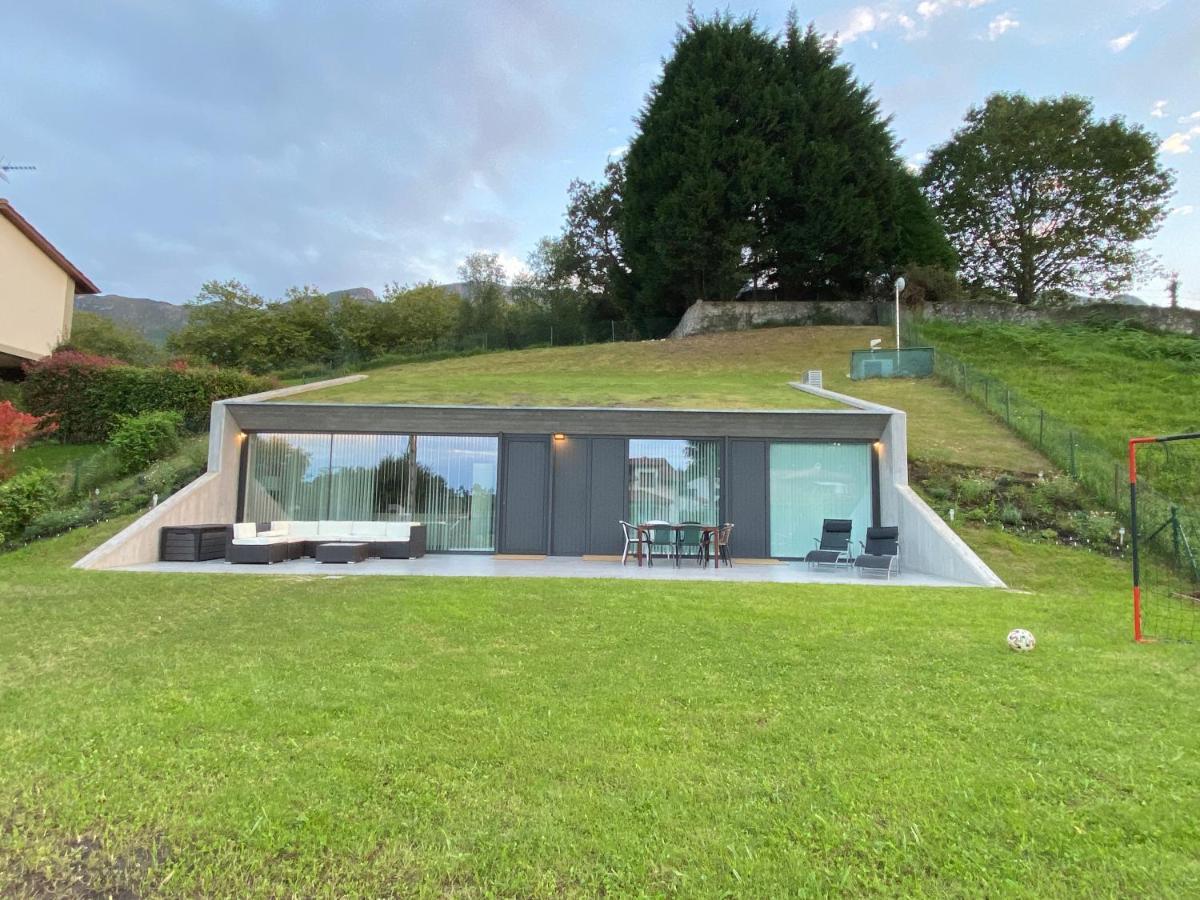 La Casa De Hierba - Casa De Campo De Diseno Con Jardin Y Wifi Cerca De Las Playas De Llanes Exterior photo