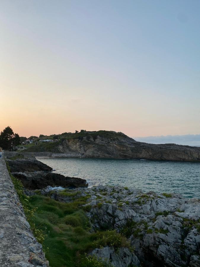 La Casa De Hierba - Casa De Campo De Diseno Con Jardin Y Wifi Cerca De Las Playas De Llanes Exterior photo